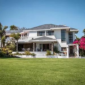 Alojamento de Acomodação e Pequeno-almoço Hallack Manor, Port Elizabeth